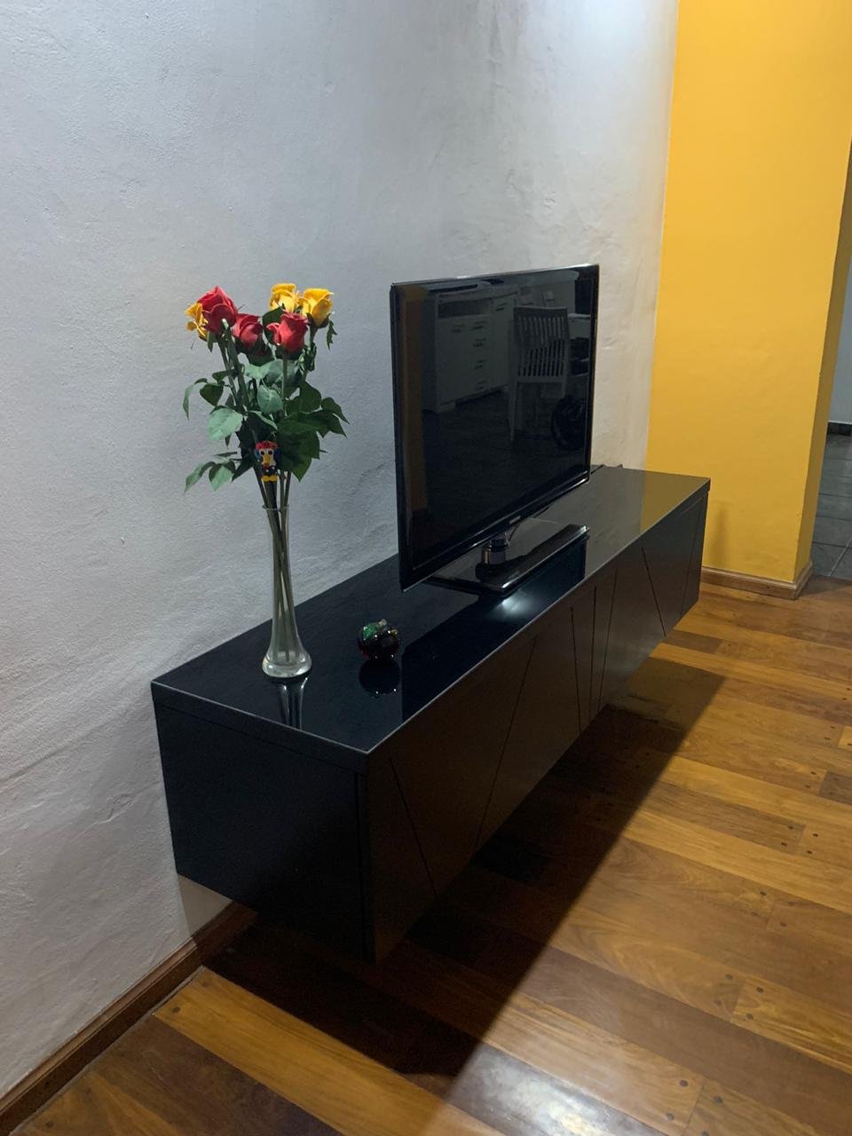 Proyecto de interior con muebles a medida